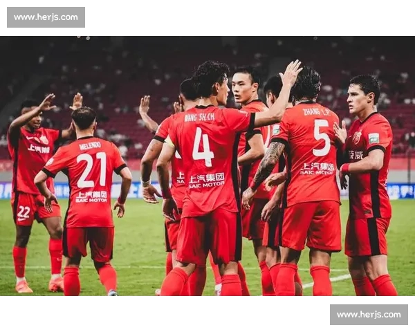 中超争冠大乱斗:三强翻车 1 分领跑,末轮生死局 中超争冠大乱斗:三强翻车 1 分领跑,末轮生死局